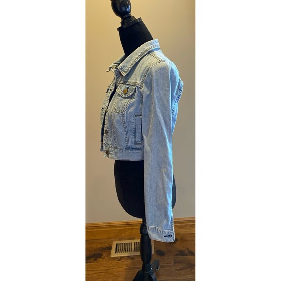 Forever 21 Womens Denim Jacket Cropped Size Medium (measures Small) Faded Look - Picture 4 of 10